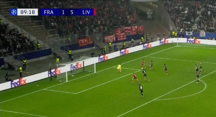 遭到不少球, aed 遭到不少球, aed